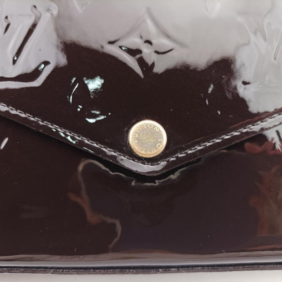 Louis Vuitton Felicie Pochette Amarante Patent Leather Handbag W/Insert - Lux Central