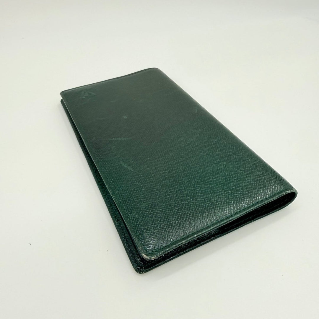 Louis Vuitton Green Taiga Leather Brazza Long Wallet - Lux Central