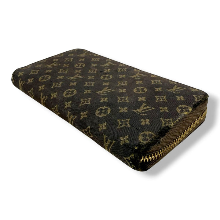 Louis Vuitton Lin Romance Zippy Purse - Lux Central