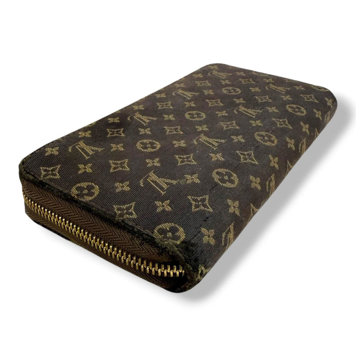 Louis Vuitton Lin Romance Zippy Purse - Lux Central