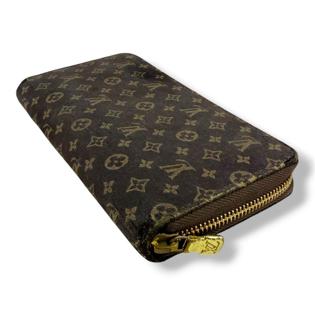 Louis Vuitton Lin Romance Zippy Purse - Lux Central