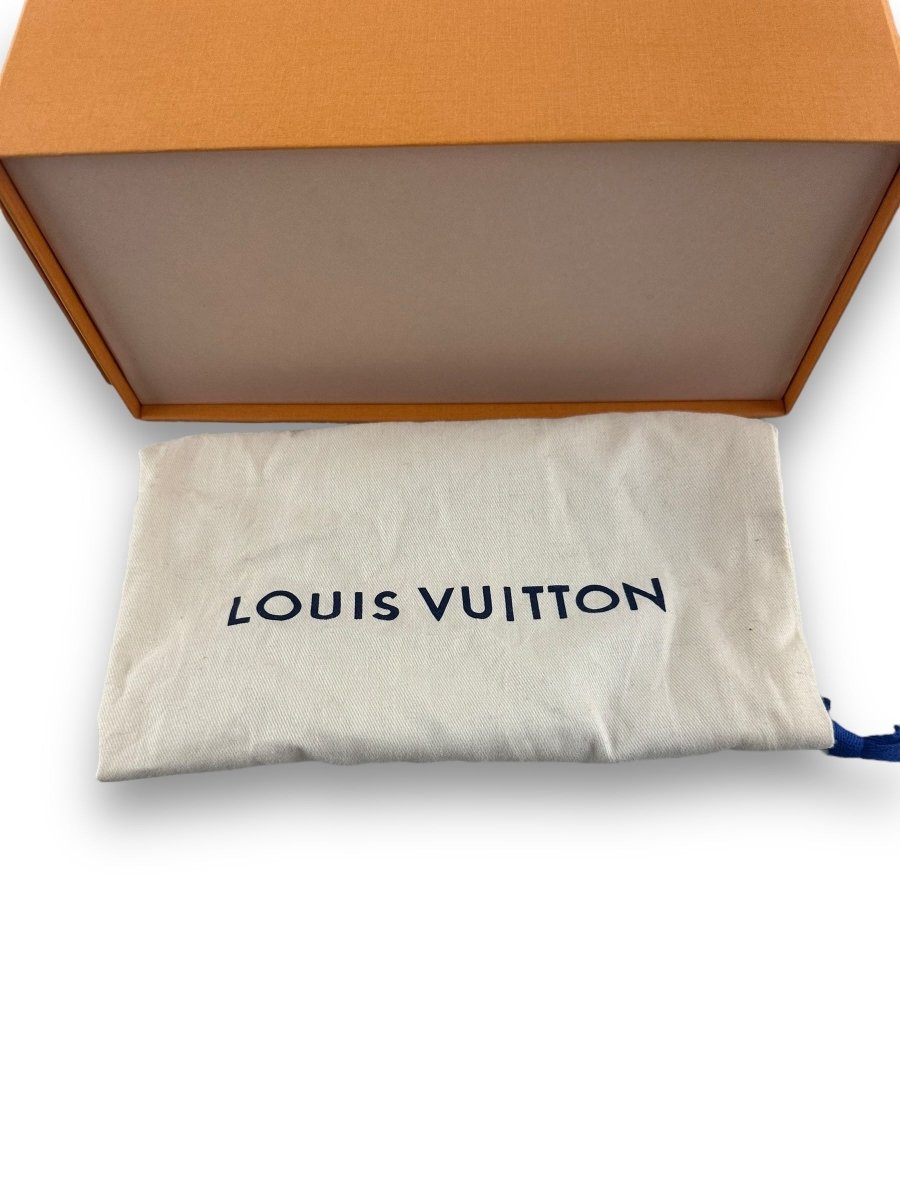 Louis Vuitton LV White Beverly Hill UK 7.5 / EU 41.5 - Lux Central