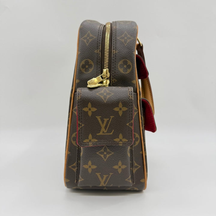 Louis Vuitton Monogram Excentri-Cite Handbag - Lux Central