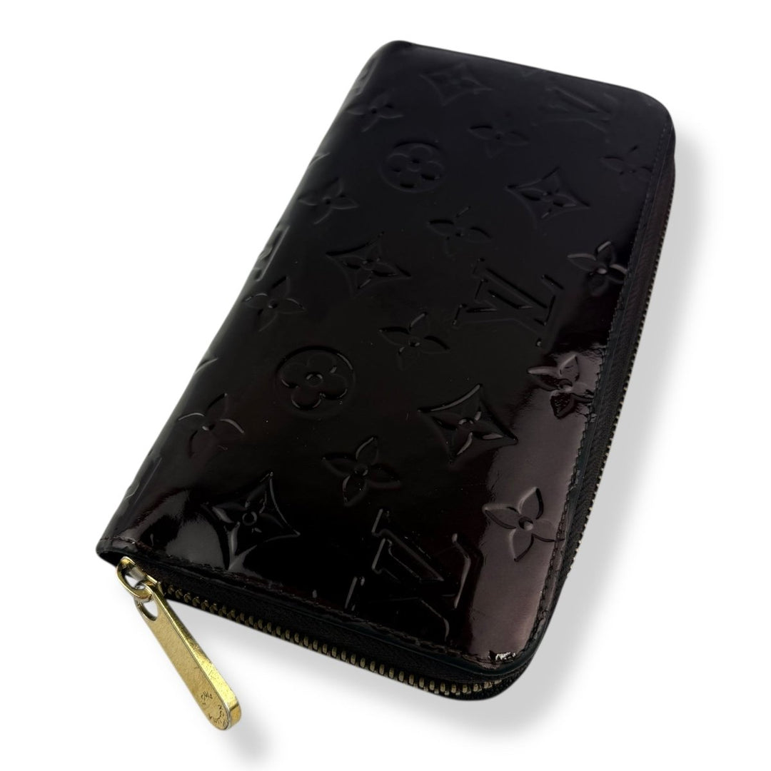 Louis Vuitton Monogram Vernis Amarante Zippy Purse - Lux Central