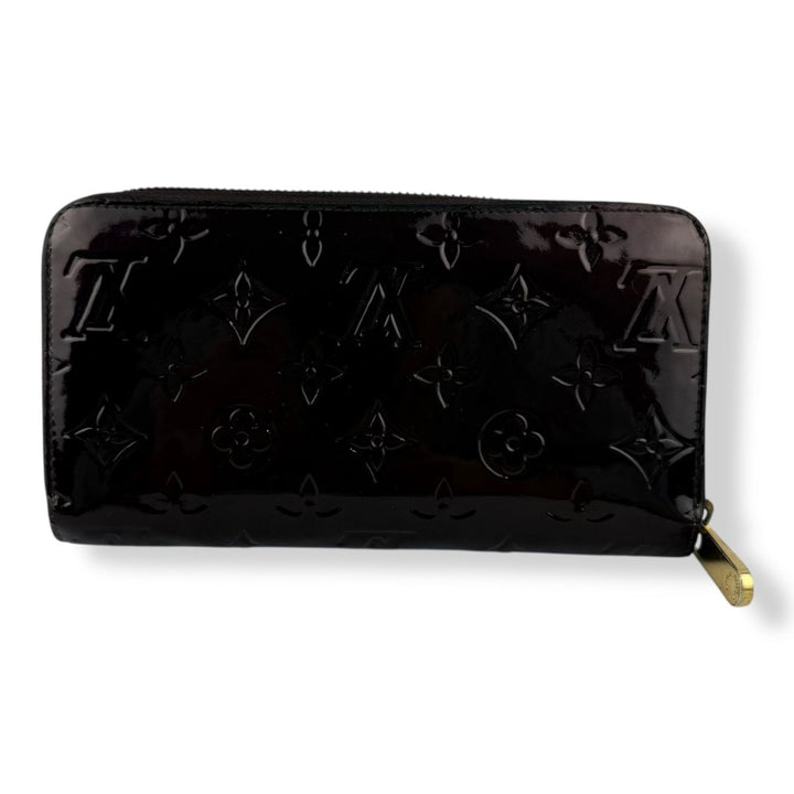Louis Vuitton Monogram Vernis Amarante Zippy Purse - Lux Central