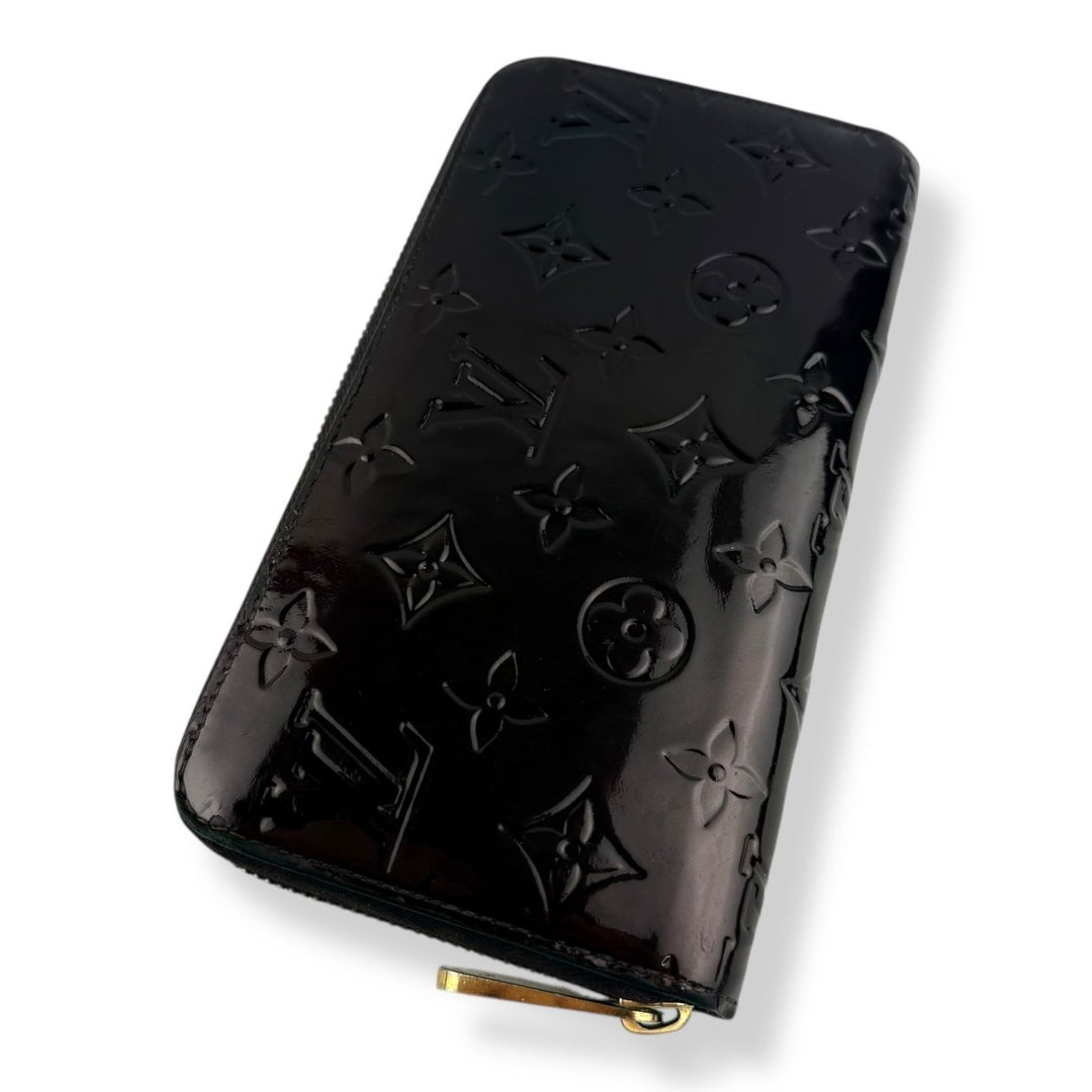 Louis Vuitton Monogram Vernis Amarante Zippy Purse - Lux Central