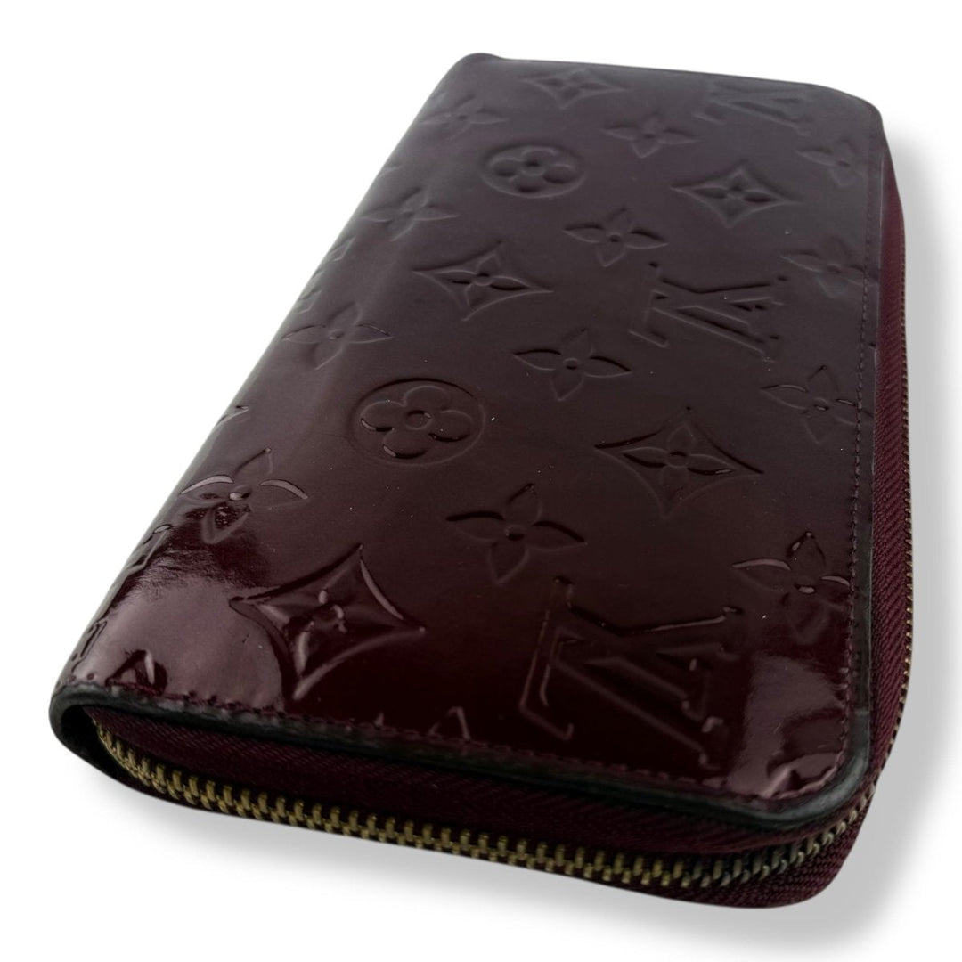 Louis Vuitton Monogram Vernis Red Zippy Purse - Lux Central