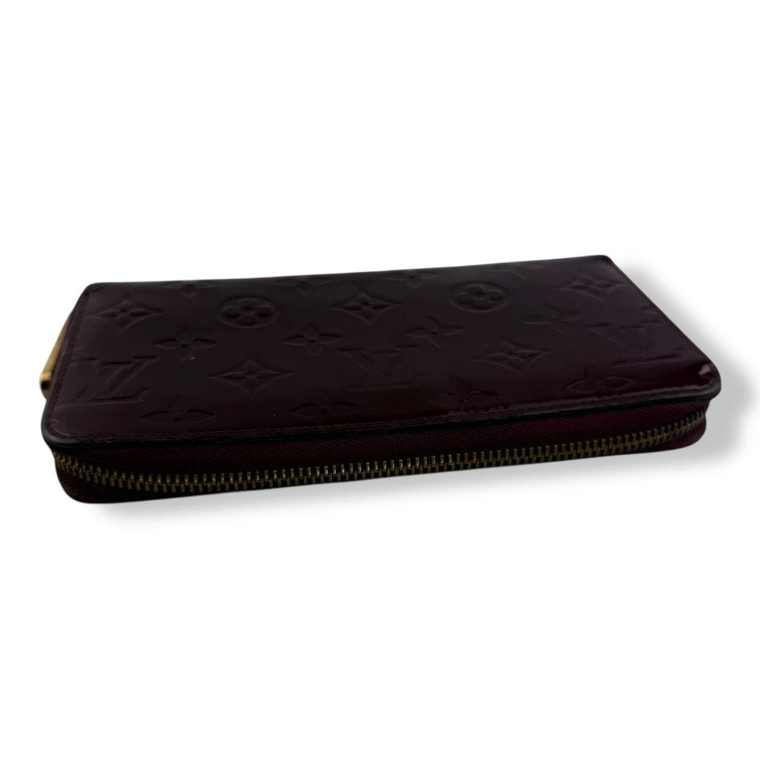 Louis Vuitton Monogram Vernis Red Zippy Purse - Lux Central