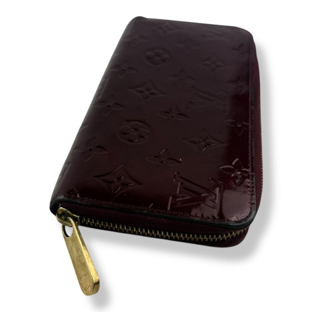 Louis Vuitton Monogram Vernis Red Zippy Purse - Lux Central