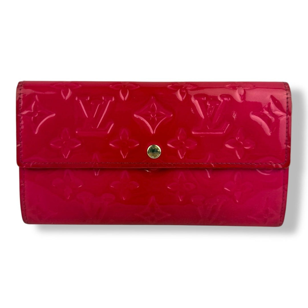 Louis Vuitton Pink Vernis Monogram Sarah Femme Wallet - Lux Central