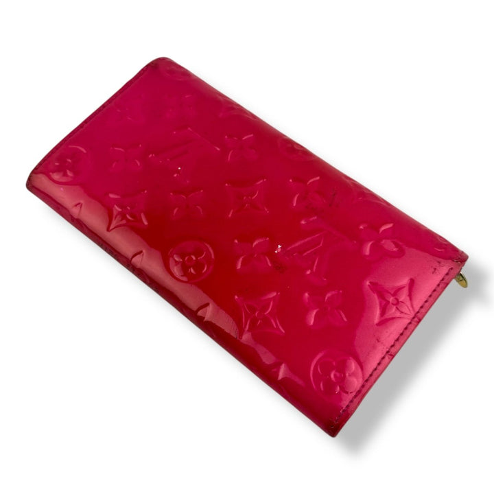 Louis Vuitton Pink Vernis Monogram Sarah Femme Wallet - Lux Central