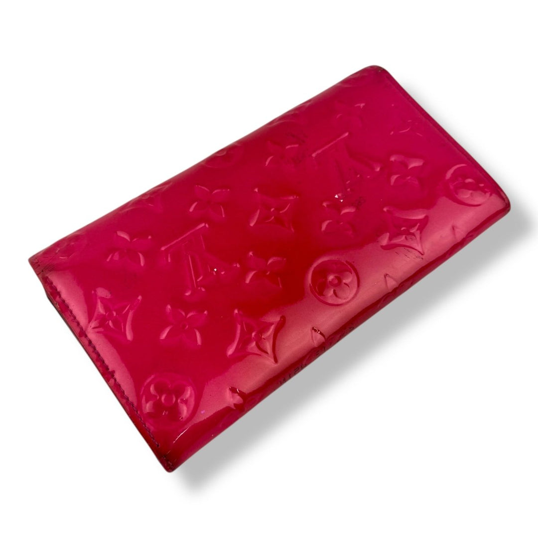 Louis Vuitton Pink Vernis Monogram Sarah Femme Wallet - Lux Central