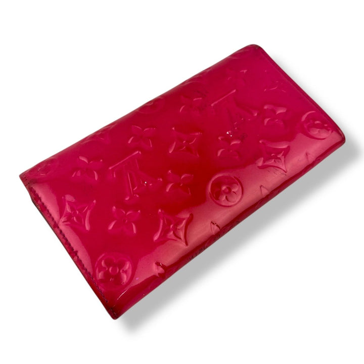 Louis Vuitton Pink Vernis Monogram Sarah Femme Wallet - Lux Central