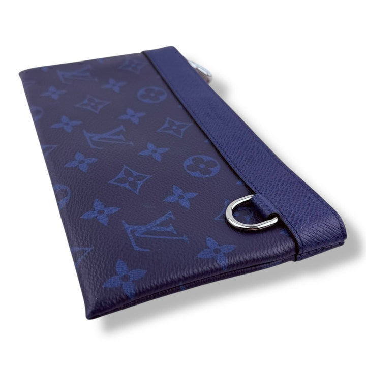 LOUIS VUITTON Pochette Discovery PM Blue Pouch - Lux Central