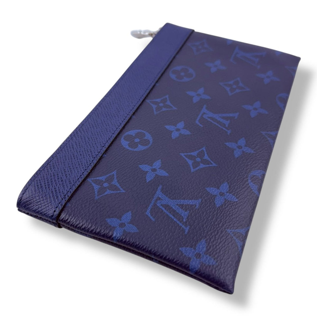LOUIS VUITTON Pochette Discovery PM Blue Pouch - Lux Central
