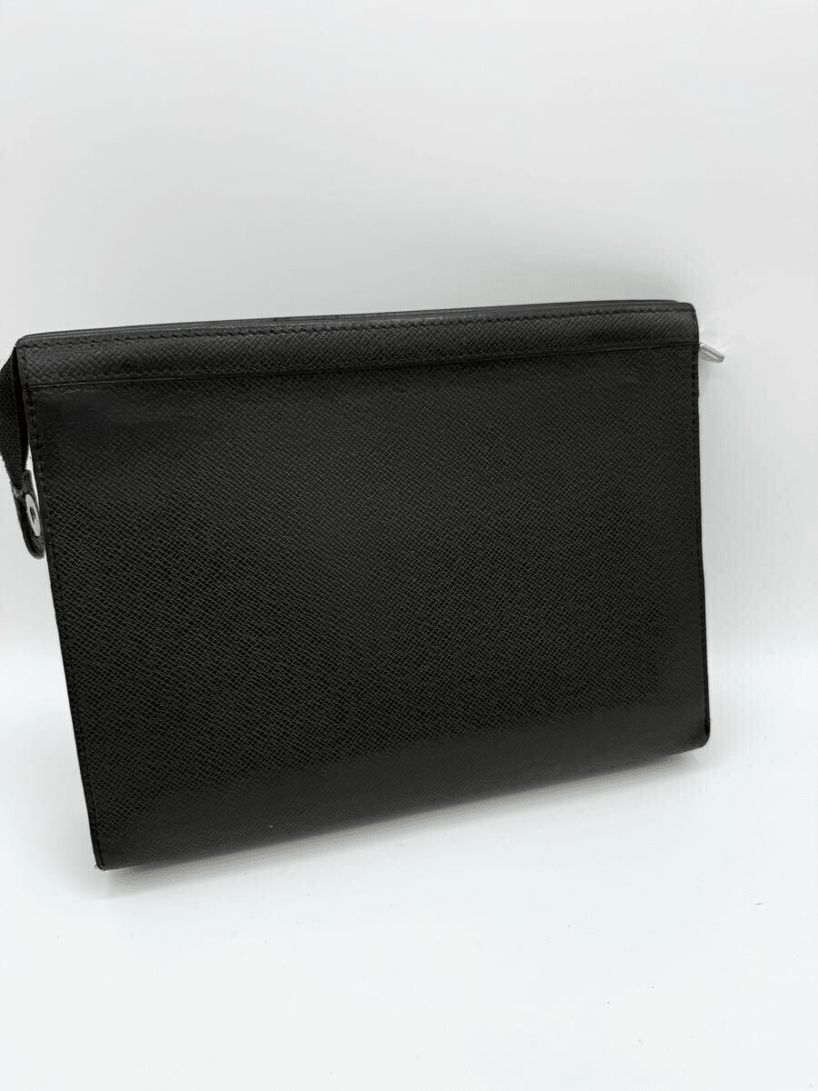 Louis Vuitton Pochette Voyage Black Taiga Pouch - Lux Central