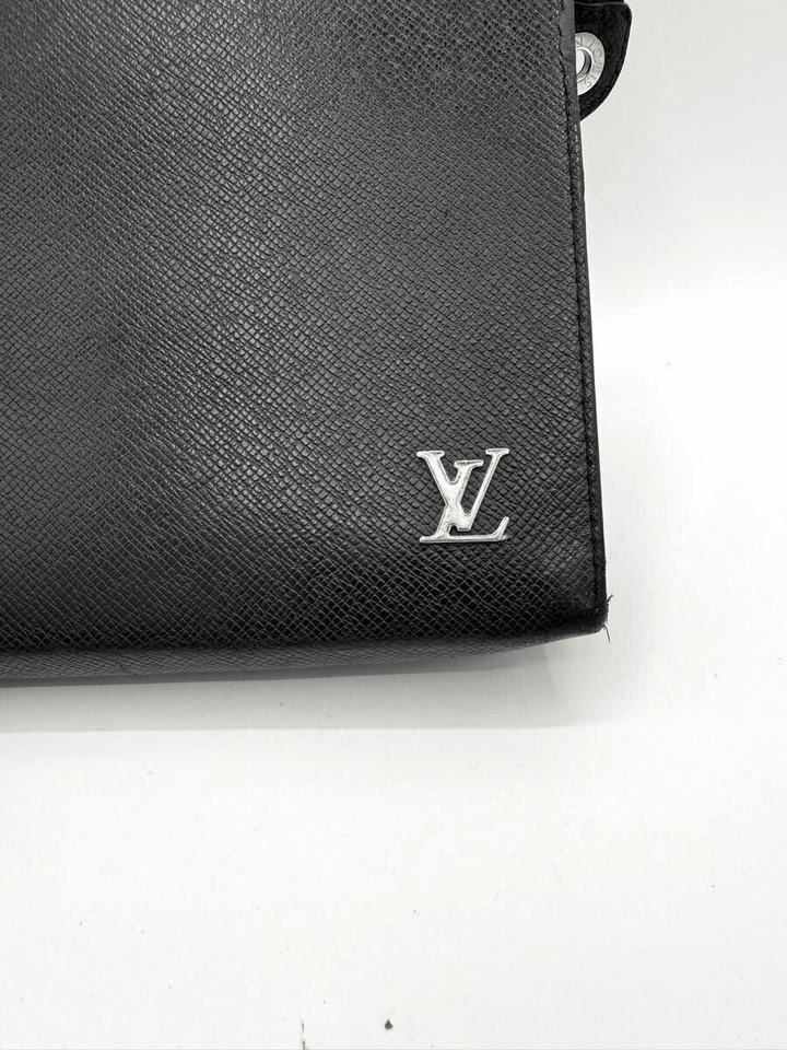 Louis Vuitton Pochette Voyage Black Taiga Pouch - Lux Central