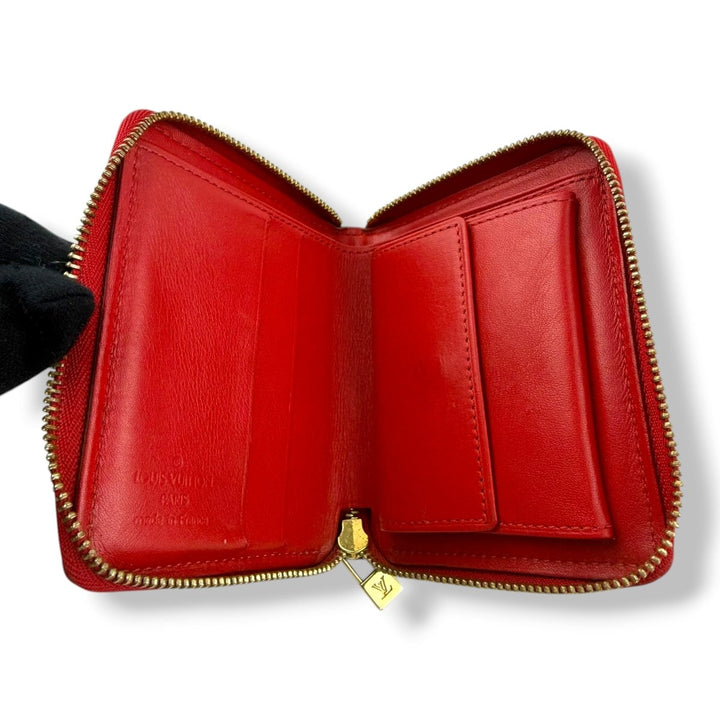 Louis Vuitton Red Vernis Patent Leather Mini Zippy Purse - Lux Central