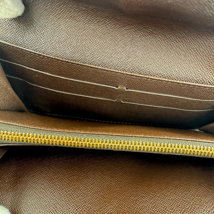 Louis Vuitton Sarah Brown Damier Femme Wallet - Lux Central