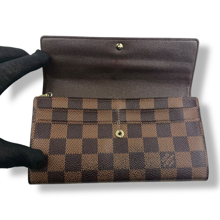 Louis Vuitton Sarah Brown Damier Femme Wallet - Lux Central