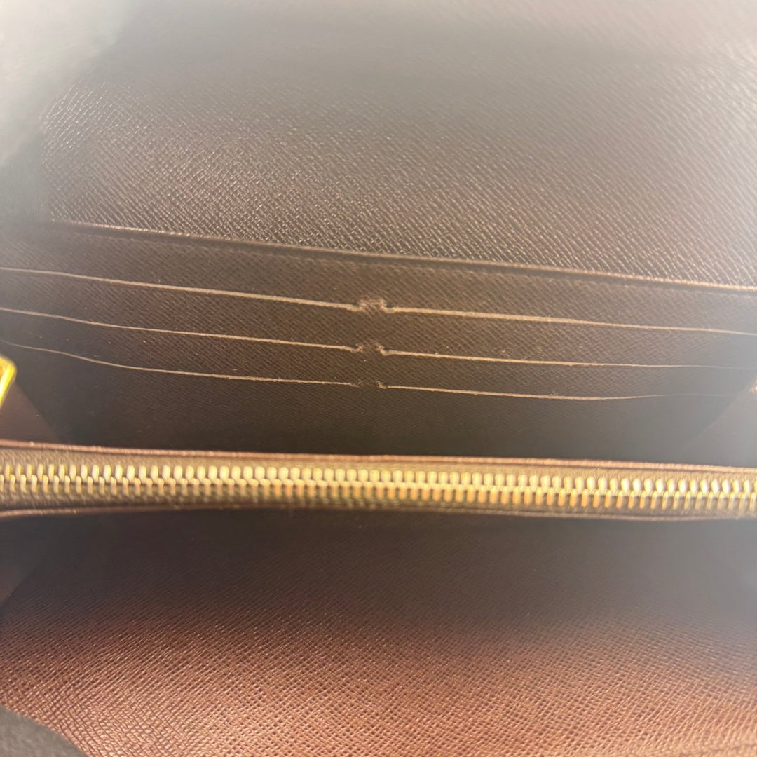 Louis Vuitton Sarah Brown Damier Femme Wallet - Lux Central