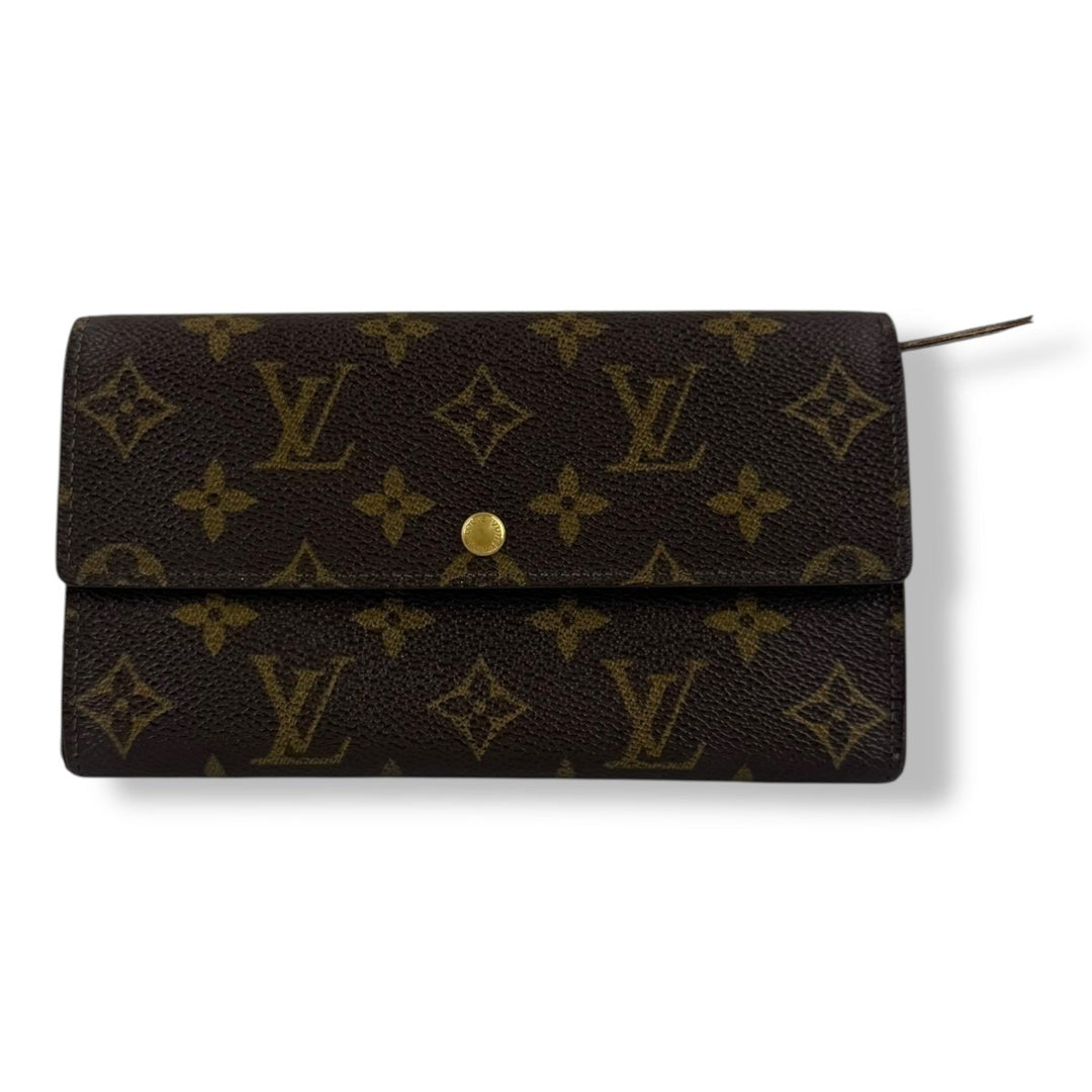 Louis Vuitton Sarah Brown Monogram Femme Wallet - Lux Central