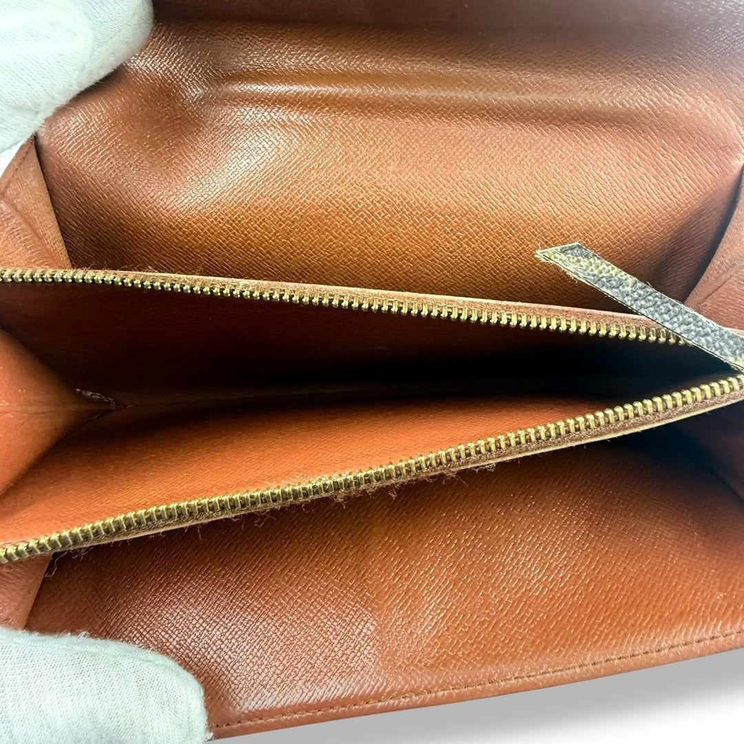Louis Vuitton Sarah Brown Monogram Femme Wallet - Lux Central