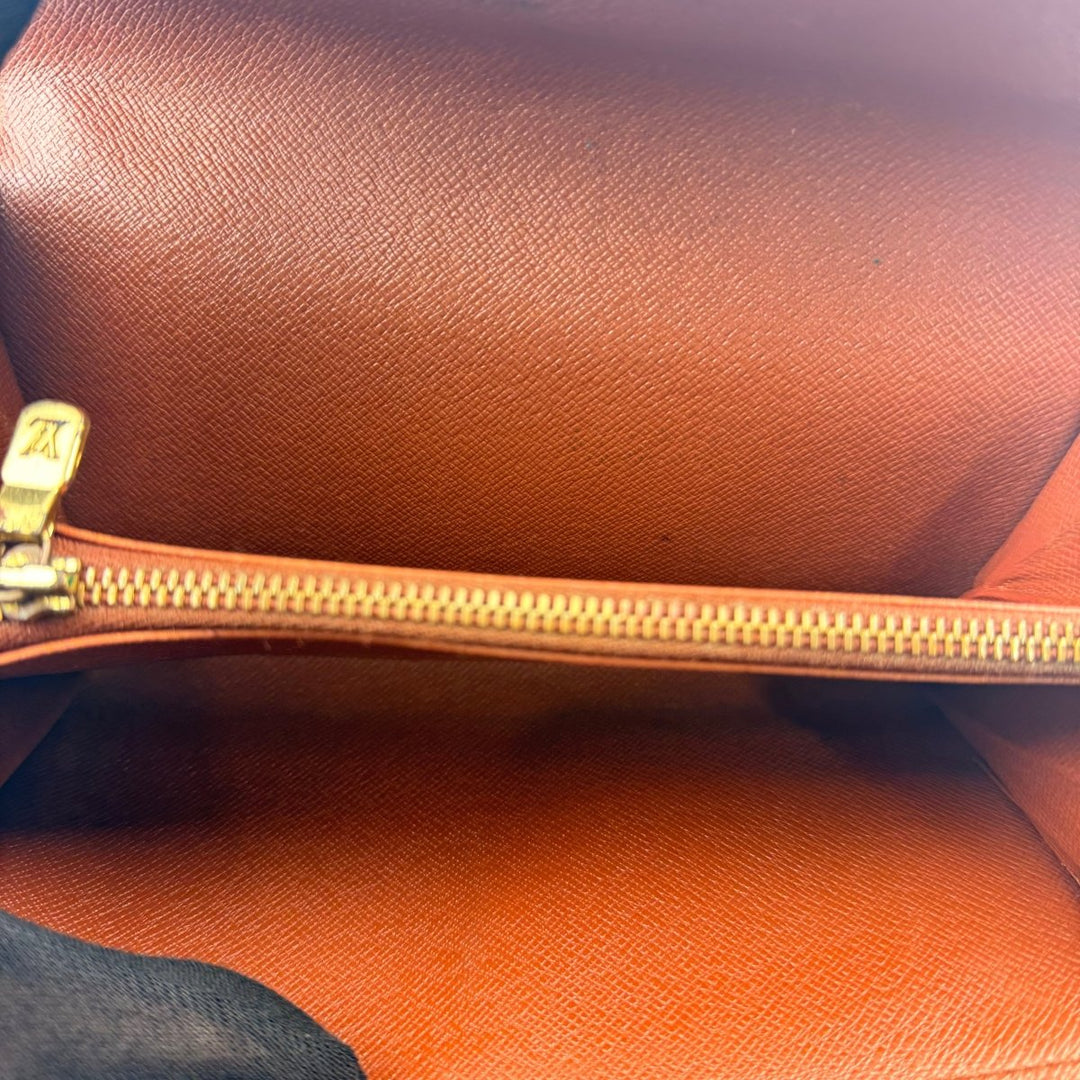 Louis Vuitton Sarah Brown Monogram Femme Wallet - Lux Central