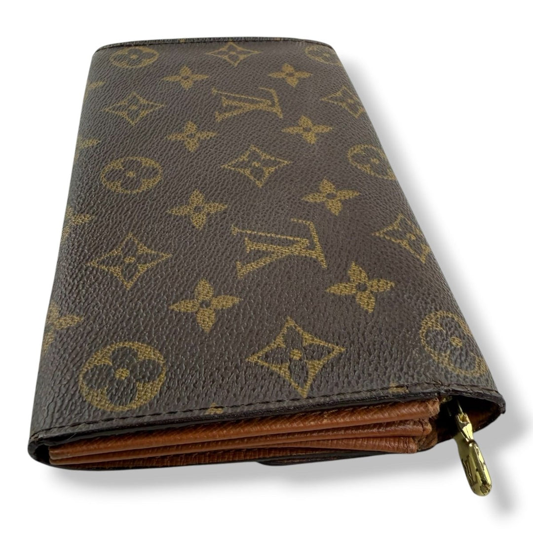 Louis Vuitton Sarah Brown Monogram Femme Wallet - Lux Central