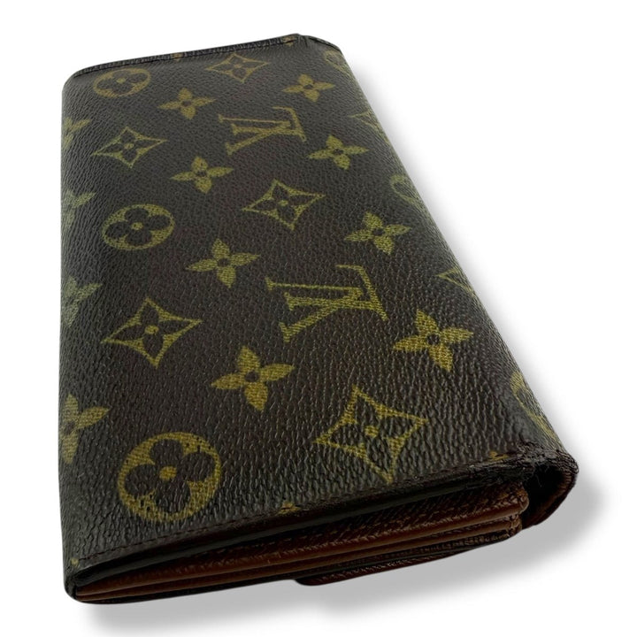 Louis Vuitton Sarah Brown Monogram Femme Wallet - Lux Central