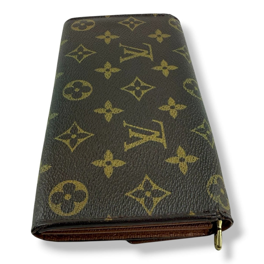 Louis Vuitton Sarah Brown Monogram Femme Wallet - Lux Central