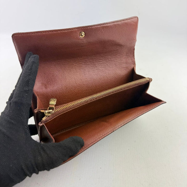 Louis Vuitton Sarah Brown Monogram Femme Wallet - Lux Central