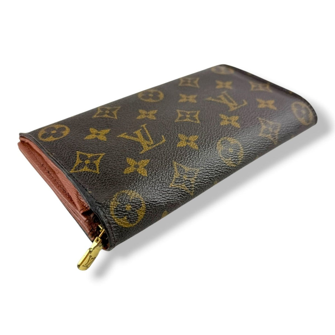 Louis Vuitton Sarah Brown Monogram Femme Wallet - Lux Central