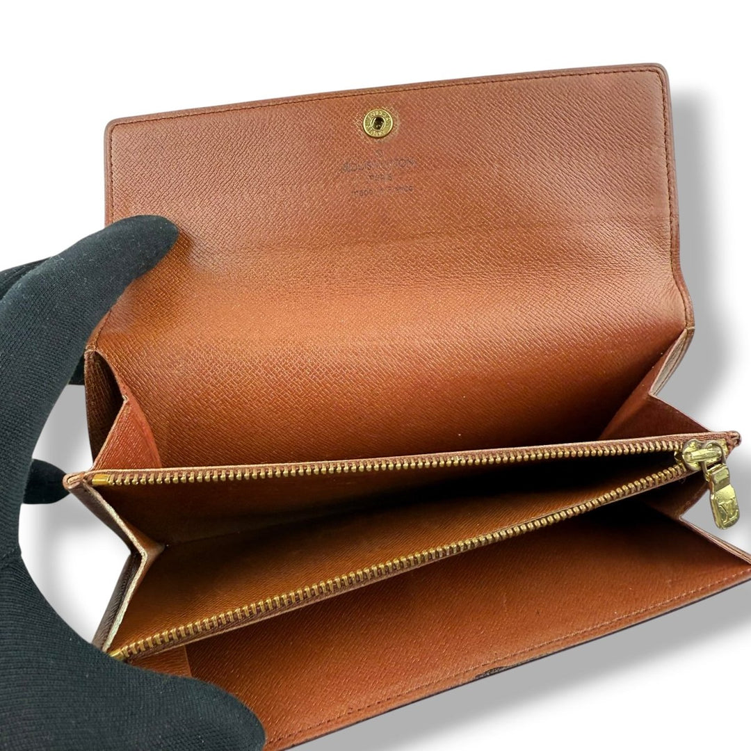 Louis Vuitton Sarah Brown Monogram Femme Wallet - Lux Central