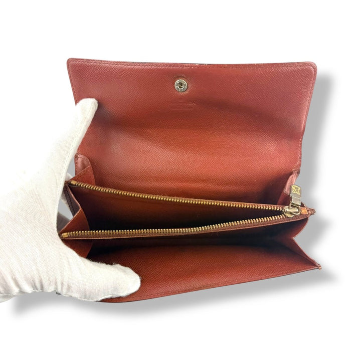 Louis Vuitton Sarah Brown Monogram Femme Wallet - Lux Central