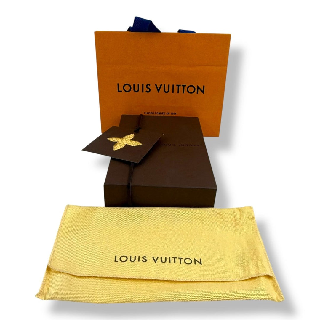 Louis Vuitton Sarah Brown Monogram Femme Wallet - Lux Central