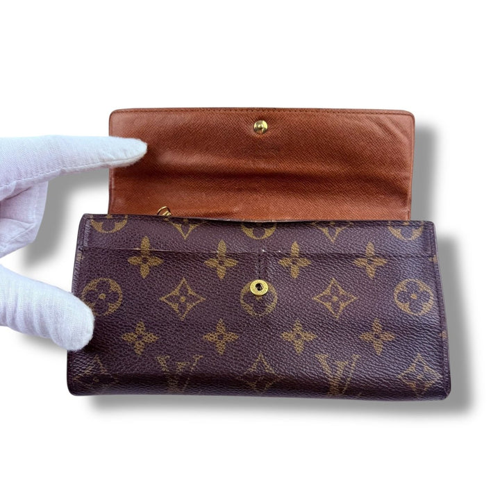 Louis Vuitton Sarah Brown Monogram Femme Wallet - Lux Central