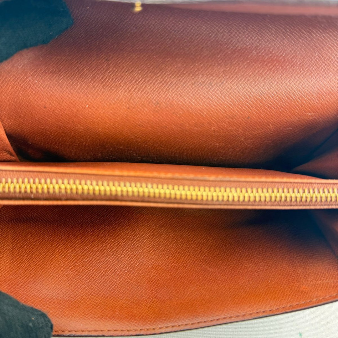 Louis Vuitton Sarah Brown Monogram Femme Wallet - Lux Central