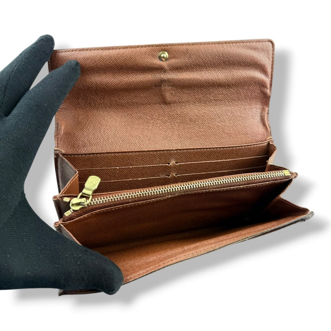 Louis Vuitton Sarah Brown Monogram Femme Wallet - Lux Central