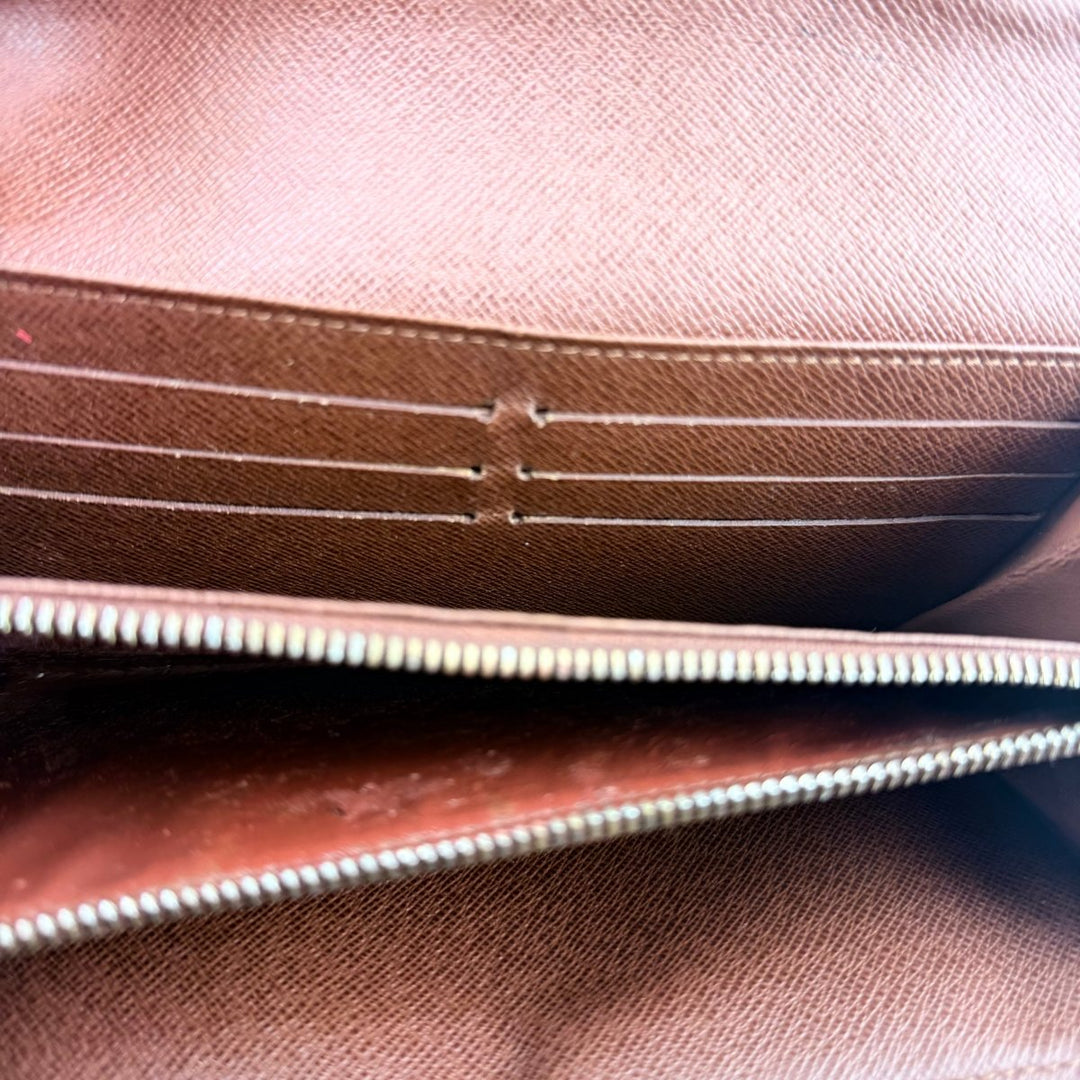 Louis Vuitton Sarah Brown Monogram Femme Wallet - Lux Central