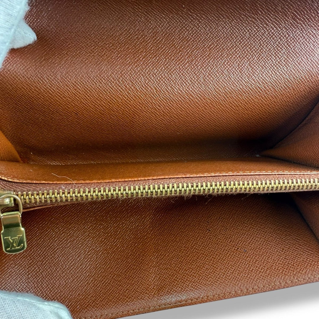 Louis Vuitton Sarah Brown Monogram Femme Wallet - Lux Central