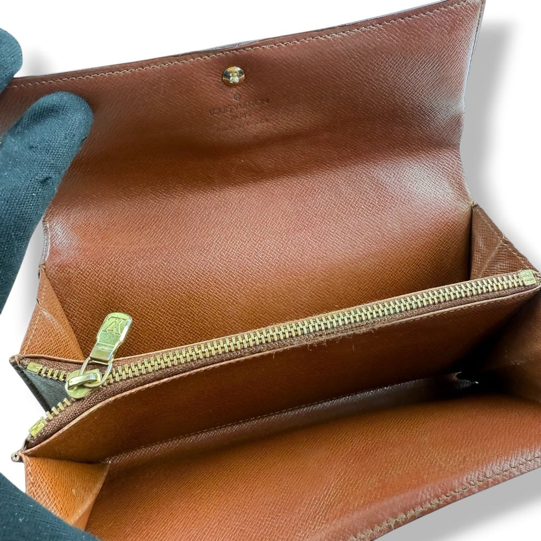 Louis Vuitton Sarah Brown Monogram Femme Wallet - Lux Central