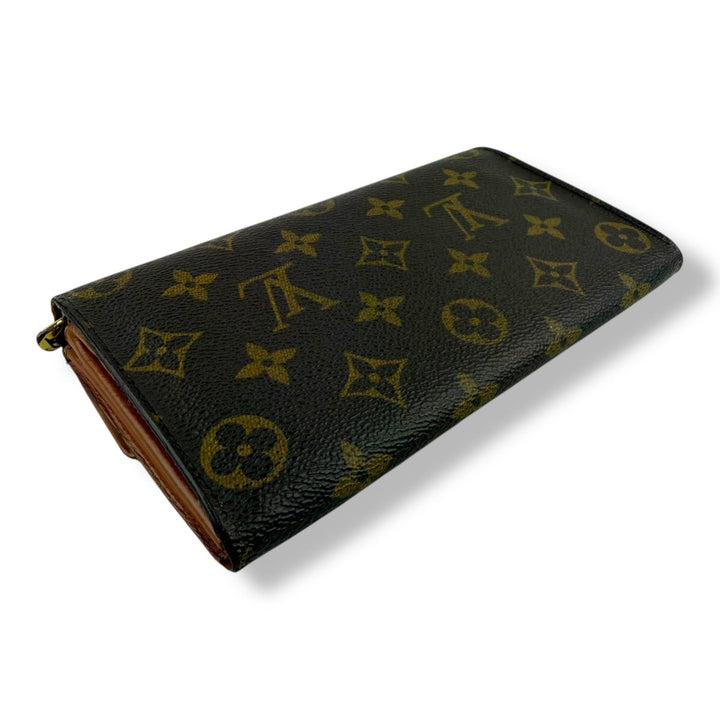 Louis Vuitton Sarah Brown Monogram Femme Wallet - Lux Central