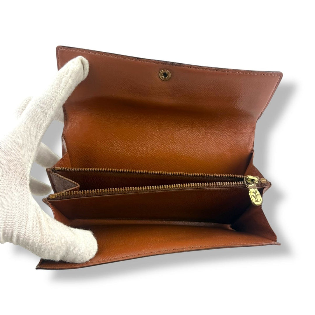 Louis Vuitton Sarah Brown Monogram Femme Wallet - Lux Central