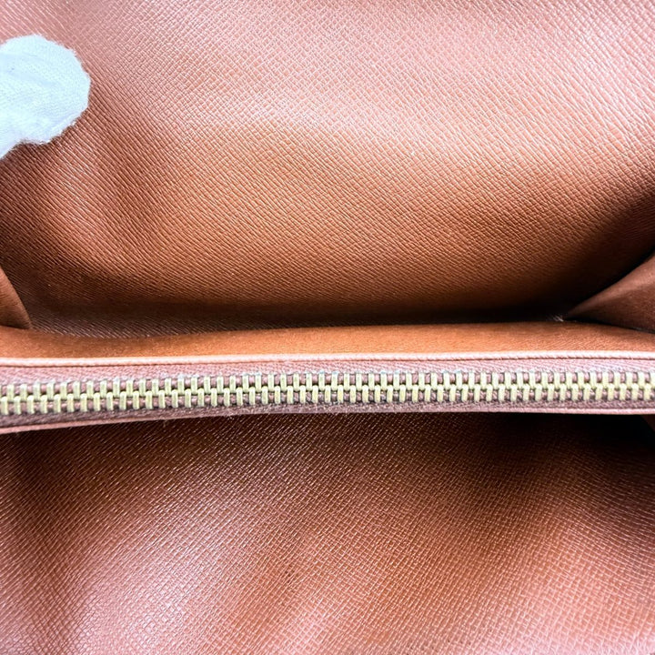 Louis Vuitton Sarah Brown Monogram Femme Wallet - Lux Central