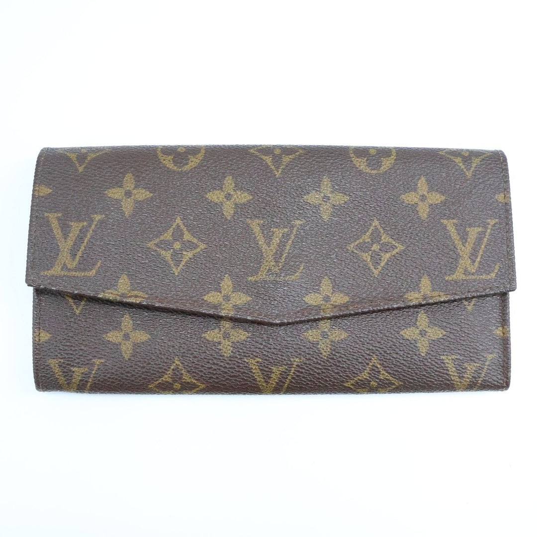 Louis Vuitton Sarah Brown Monogram Femme Wallet Very Good Condition V Flap - Lux Central
