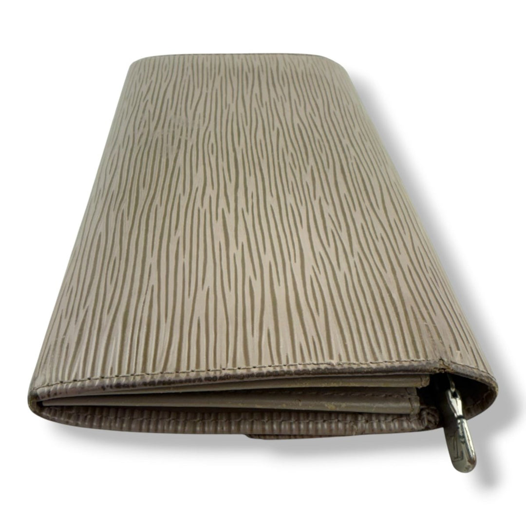 Louis Vuitton Sarah Lilac Epi Leather Femme Wallet - Lux Central