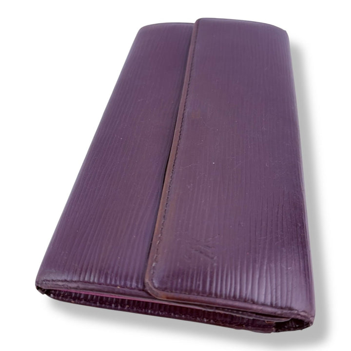 Louis Vuitton Sarah Plum EPI Femme Wallet - Lux Central