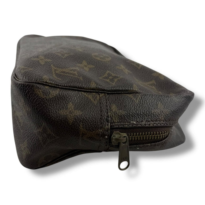 Louis Vuitton True Trousse 28 Brown Monogram Toiletry Pouch - Lux Central