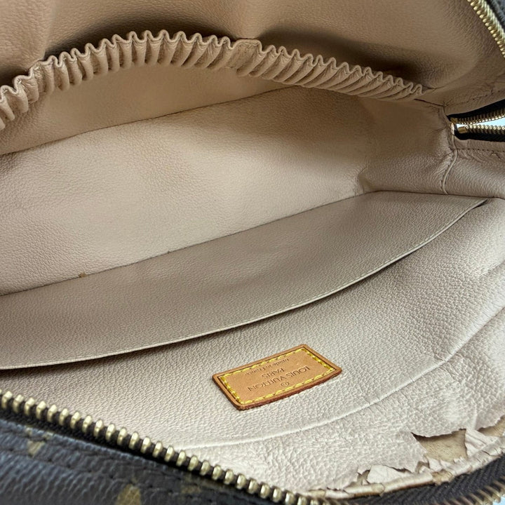 Louis Vuitton True Trousse 28 Brown Monogram Toiletry Pouch - Lux Central